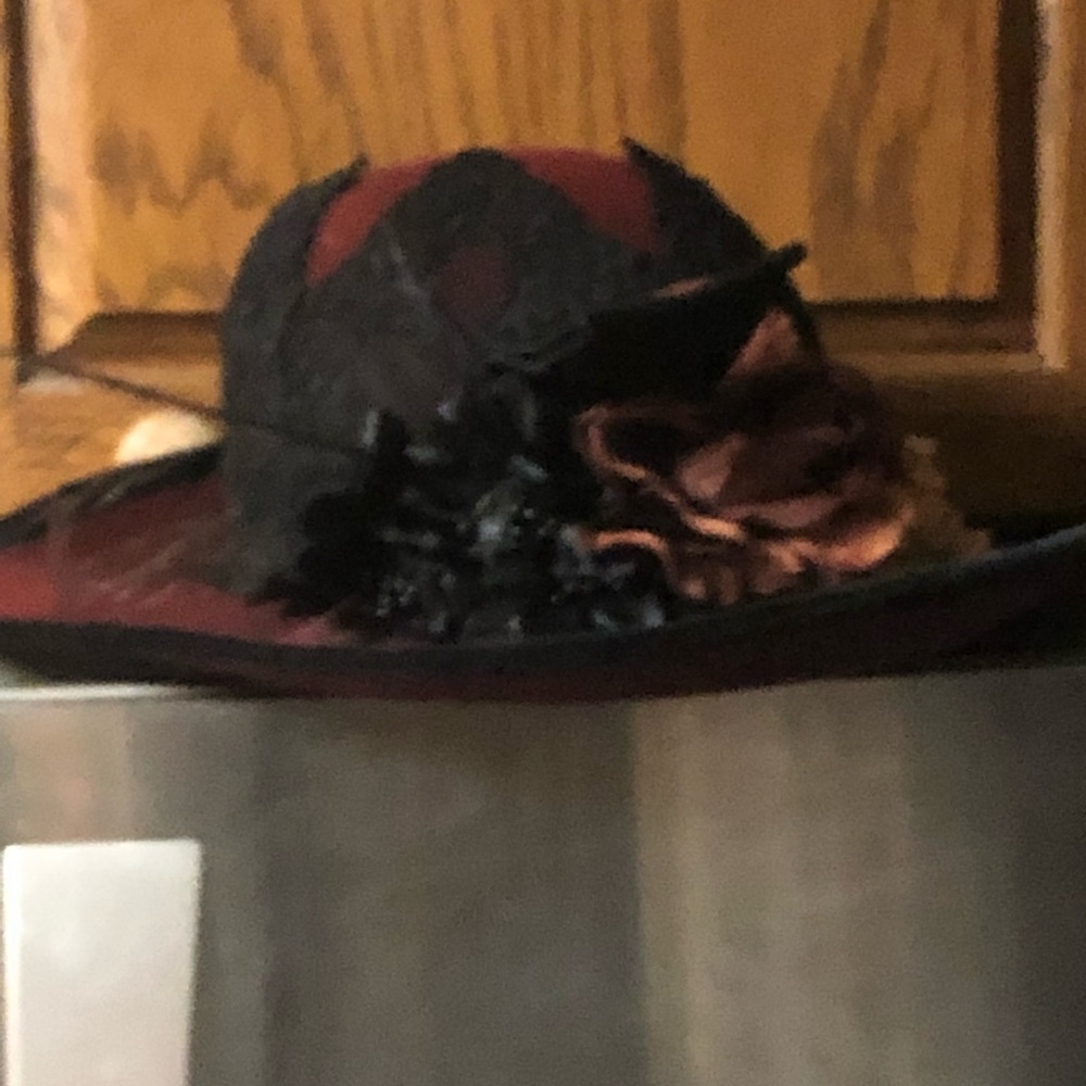 ❤️Hooray Henri Bollman Hat-471 $65 or $50 w/offer